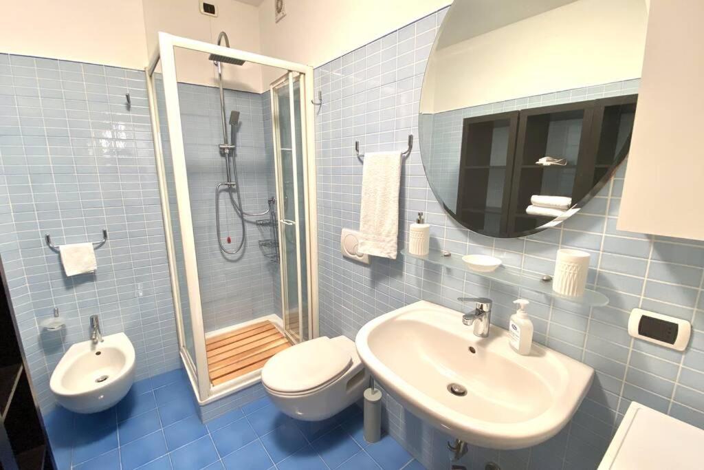 Boutique Apartment In Milano Center: Duomo Scala ภายนอก รูปภาพ